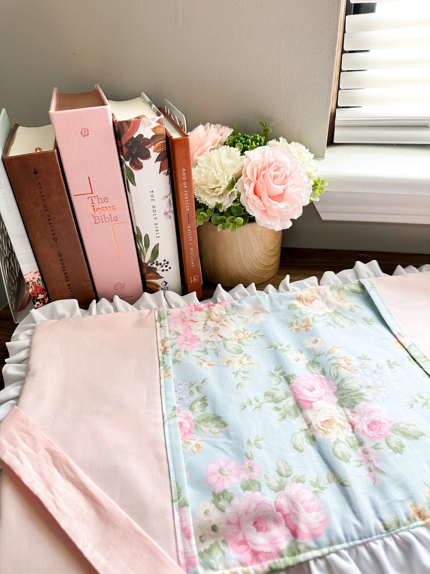 Pink Dreams Quilted Bible Cover