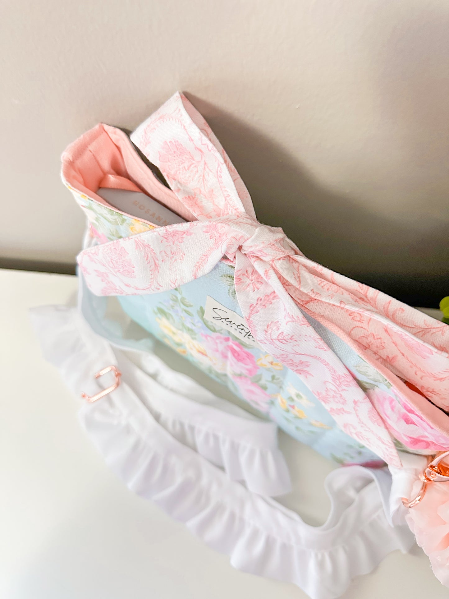Sweet Spring Floral Bible Sleeve Crossbody Bag | Purse