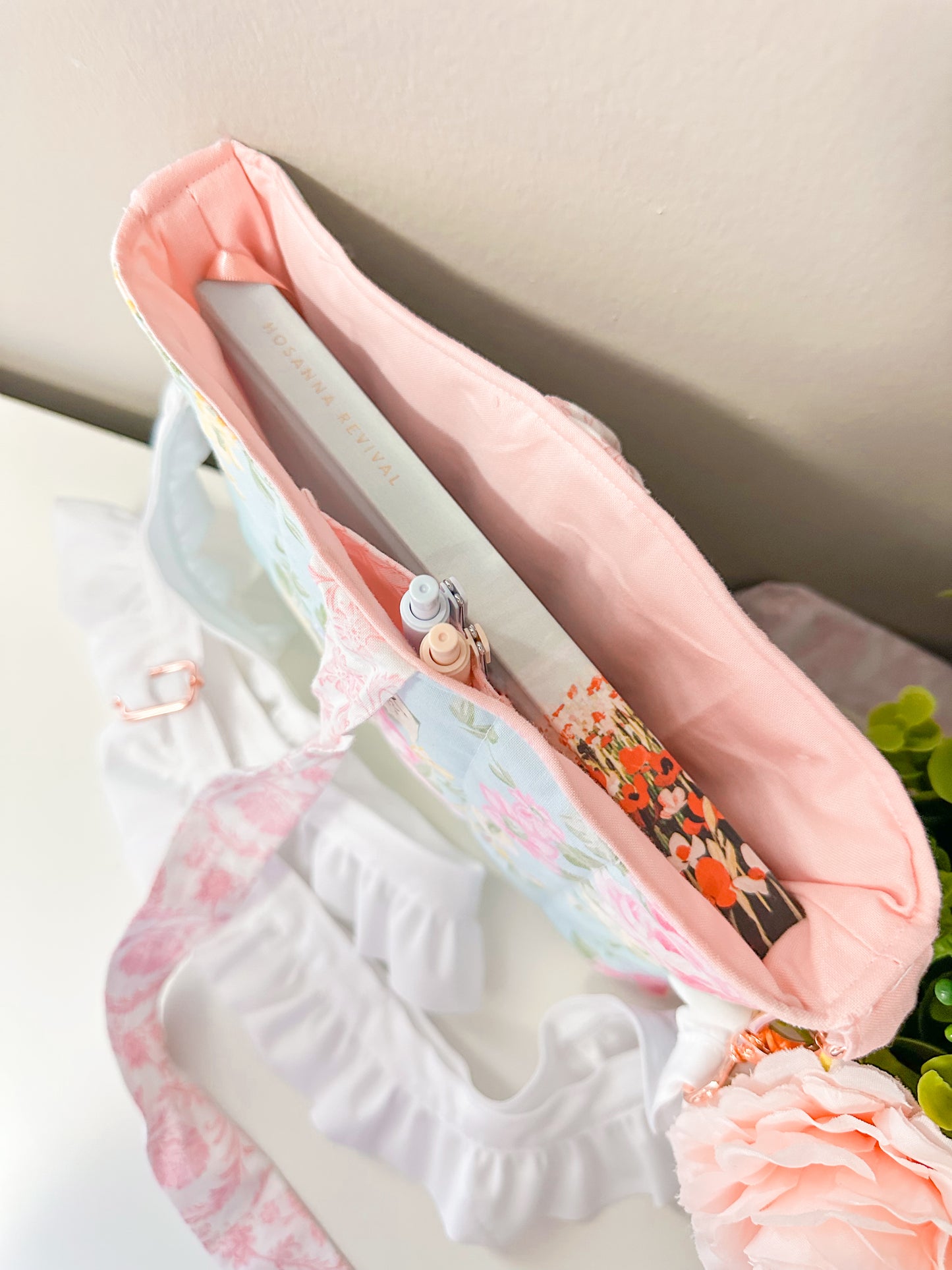 Sweet Spring Floral Bible Sleeve Crossbody Bag | Purse