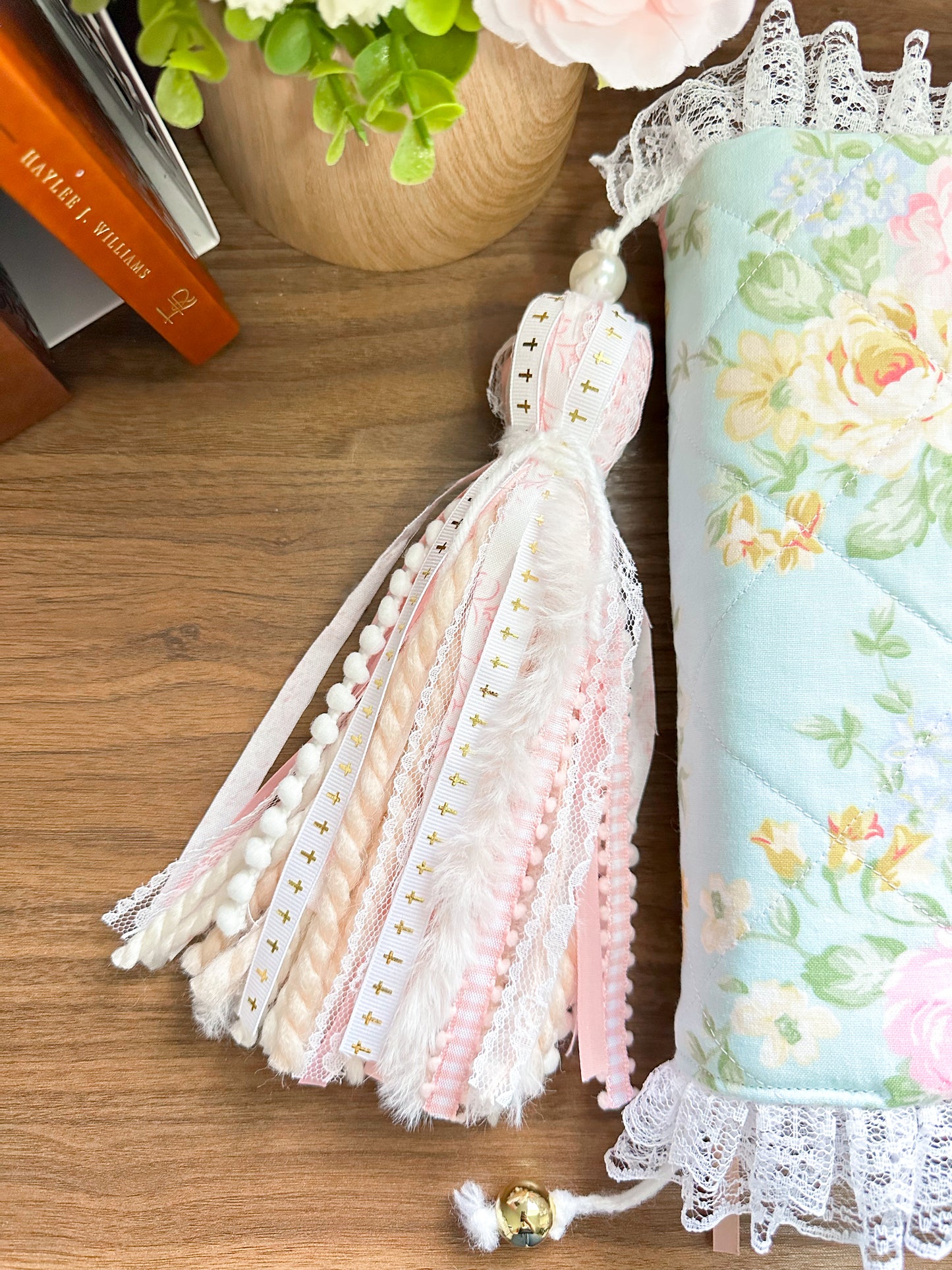 Sweet Spring Tassel Bible Bookmark