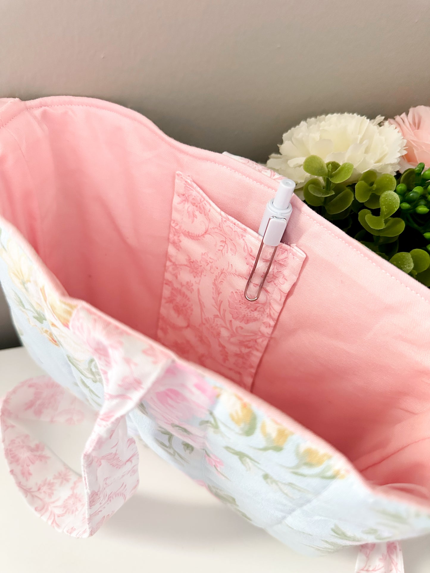 Sweet Spring Floral Bible Sleeve