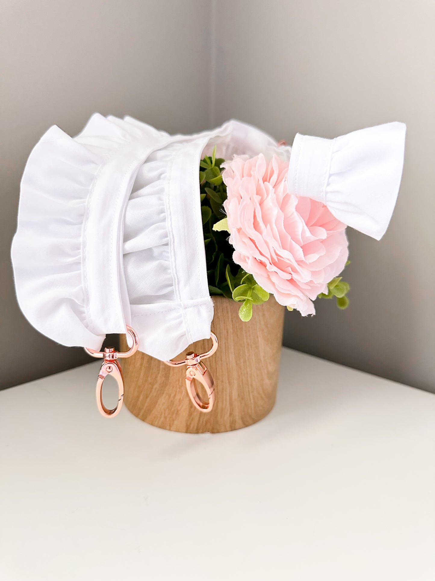 White Ruffle Adjustable Crossbody Purse Strap | Rose Gold Clasp