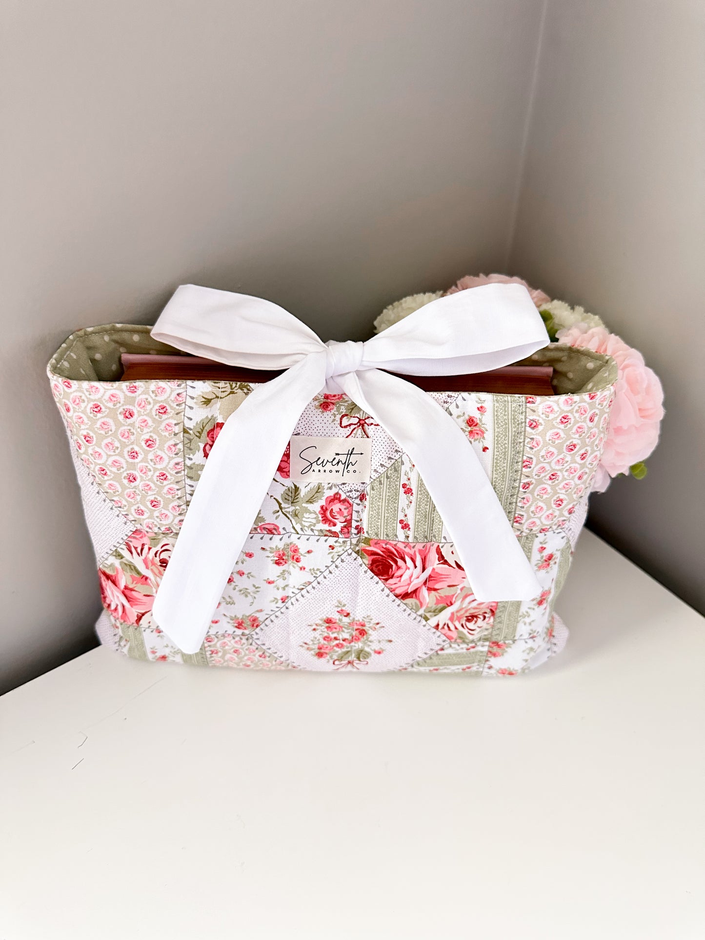 Rose Patchwork Floral Bible Sleeve