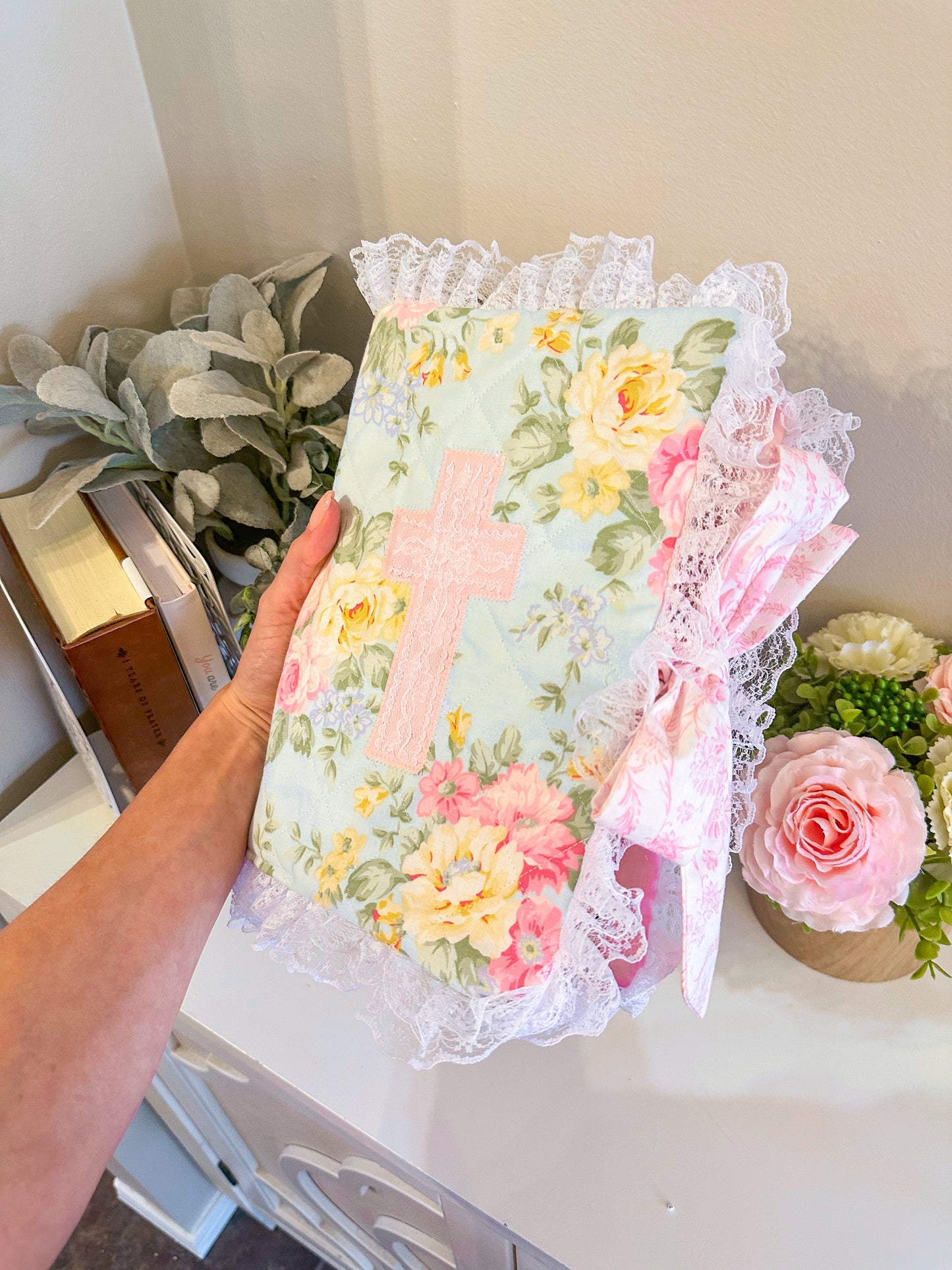 Sweet Spring Floral Bible Cover